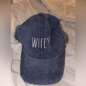 Women’s Rae Dunn hat!